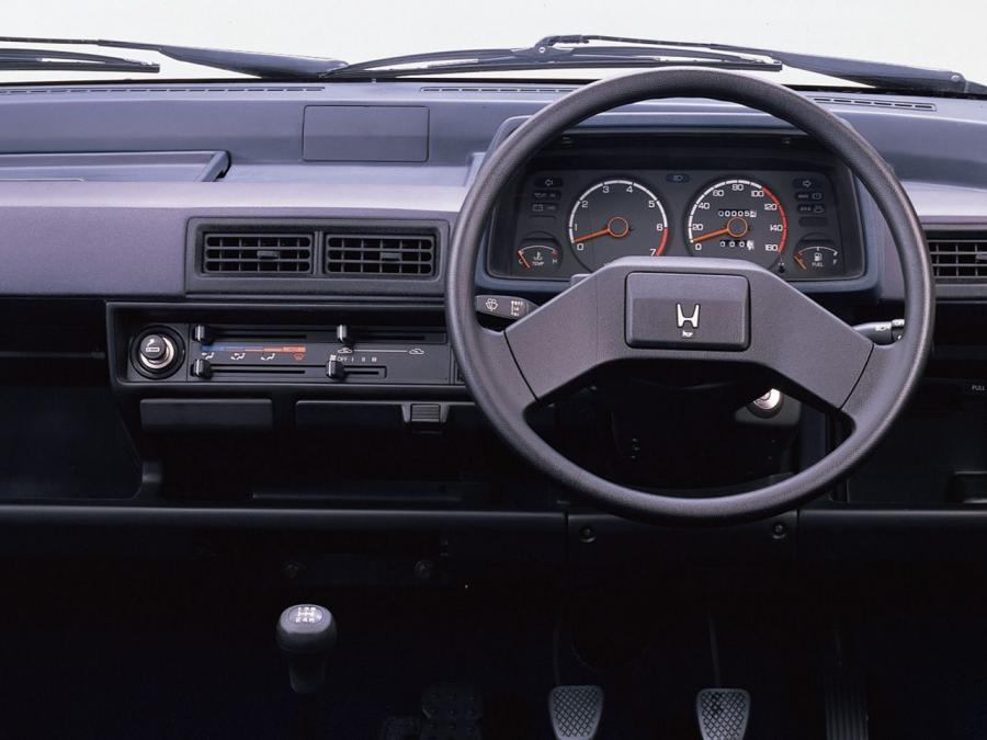  Honda City R 1981 года  (фото 5 из 8)